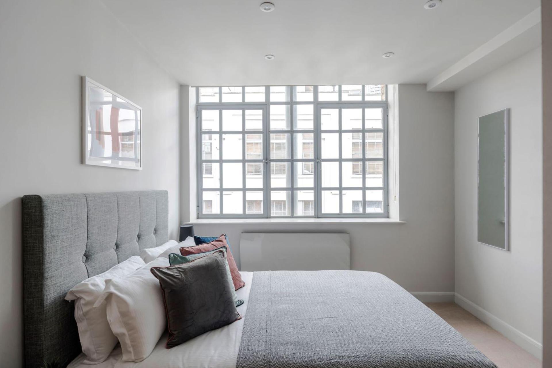 London'S Calling - Farringdon - By Frankie Says Exteriér fotografie